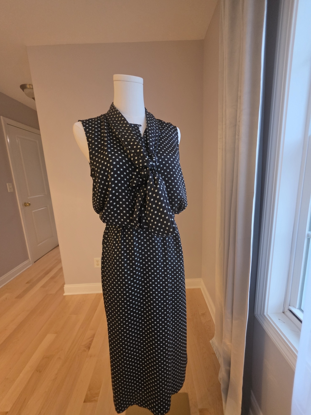 Equipment Star Orint Dress